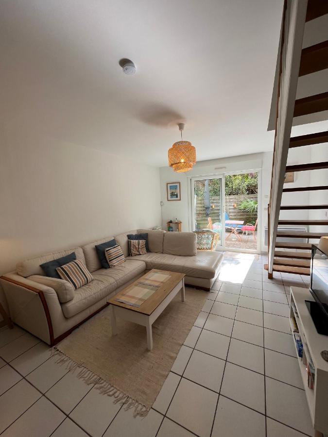 Maison Calme Avec Terrasse - Calypso Ouistreham Bagian luar foto